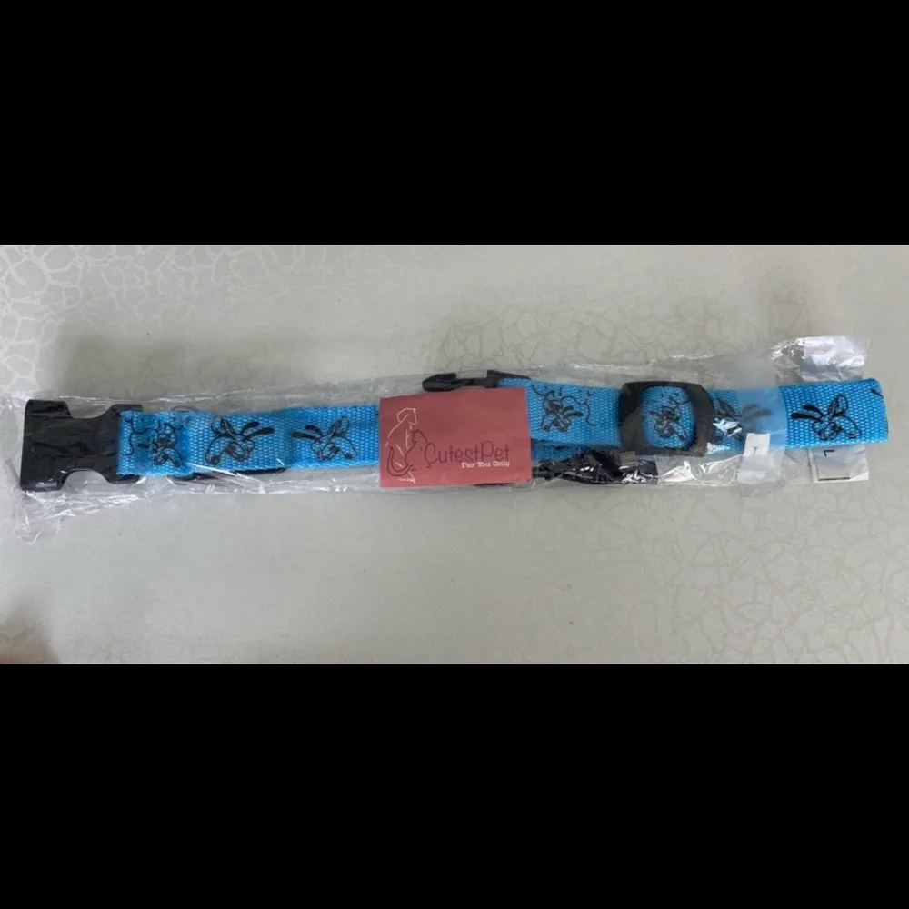 Blue Light-Up Dog Collar size Large